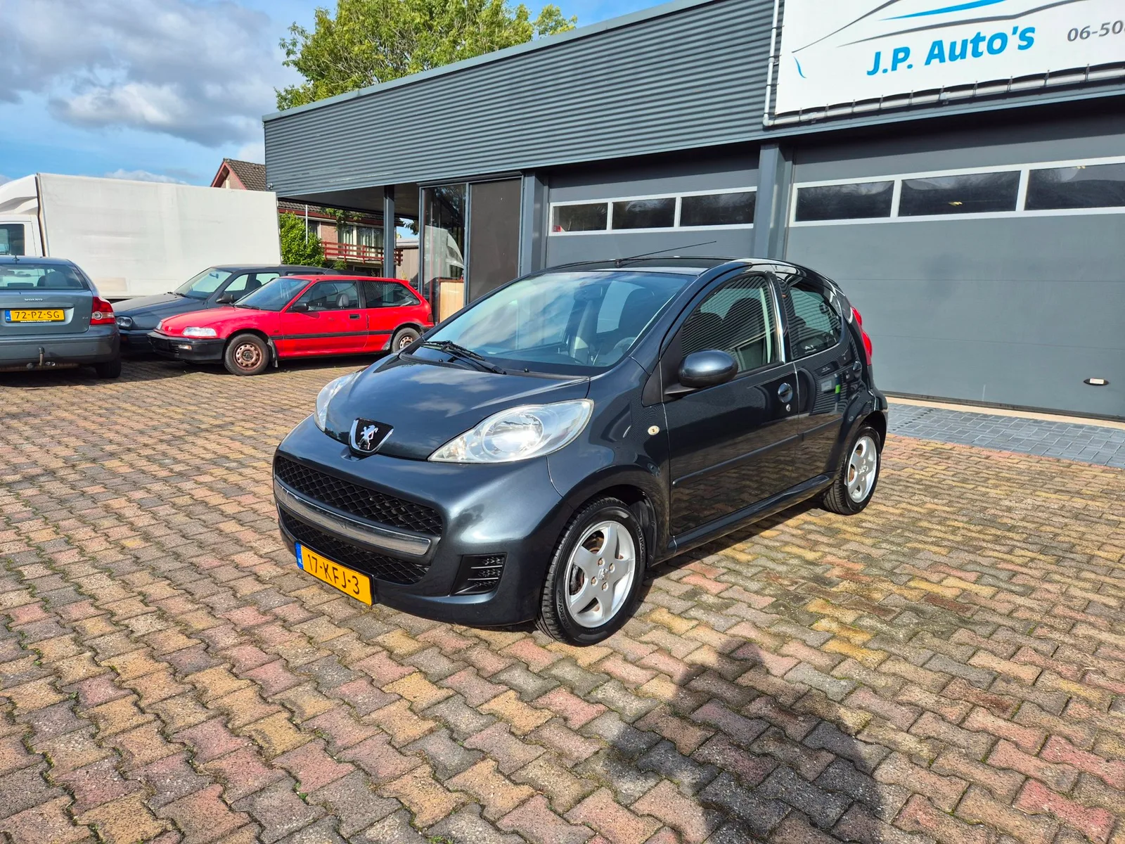 Peugeot 107 (2009) — foto 1