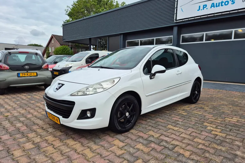 Peugeot 207 (2012)