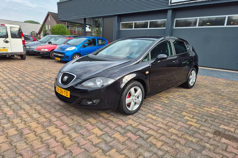 SEAT Leon (2008)
