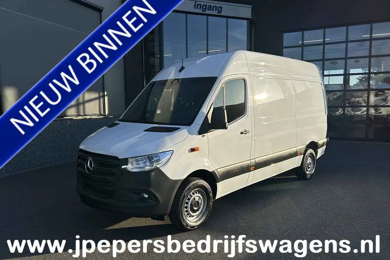 Mercedes-Benz Sprinter (2024)
