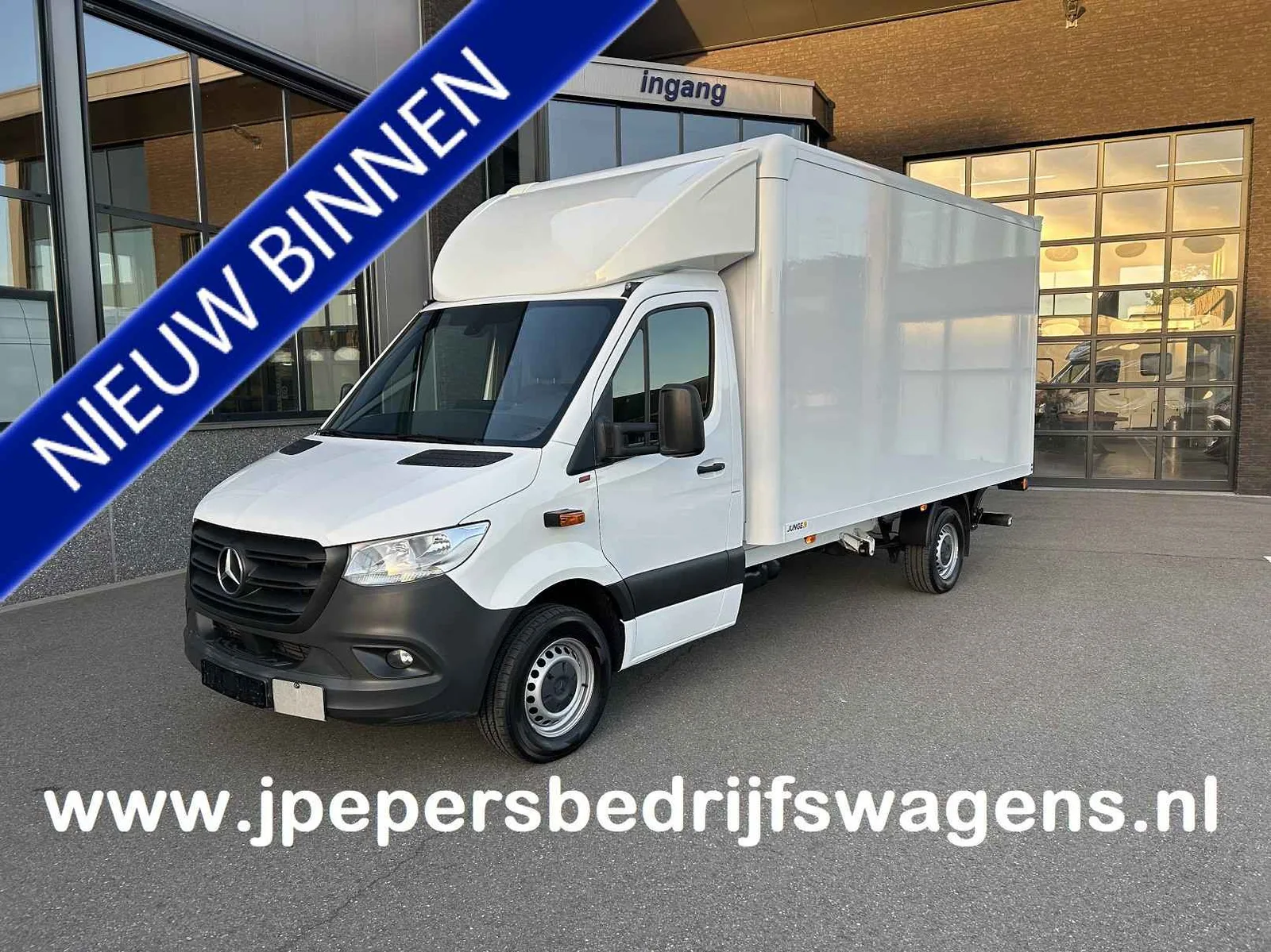 Mercedes-Benz Sprinter (2023) — foto 1