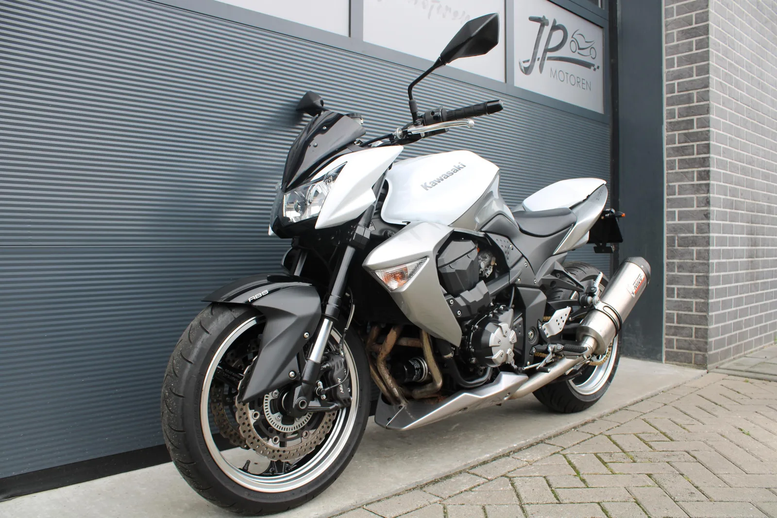 Kawasaki Z1000 (2009) — foto 1