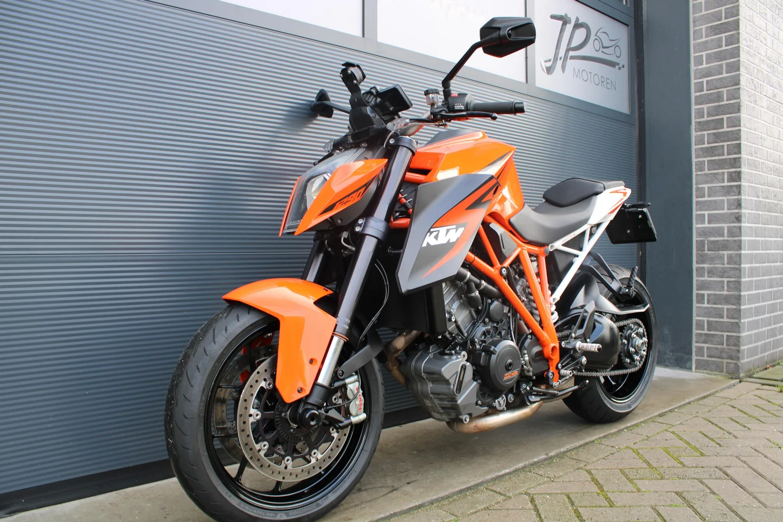 KTM 1290 Super Duke R (2015) — foto 1