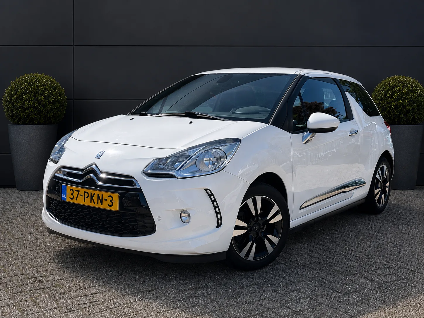 Citroën DS3 (2011) — foto 1