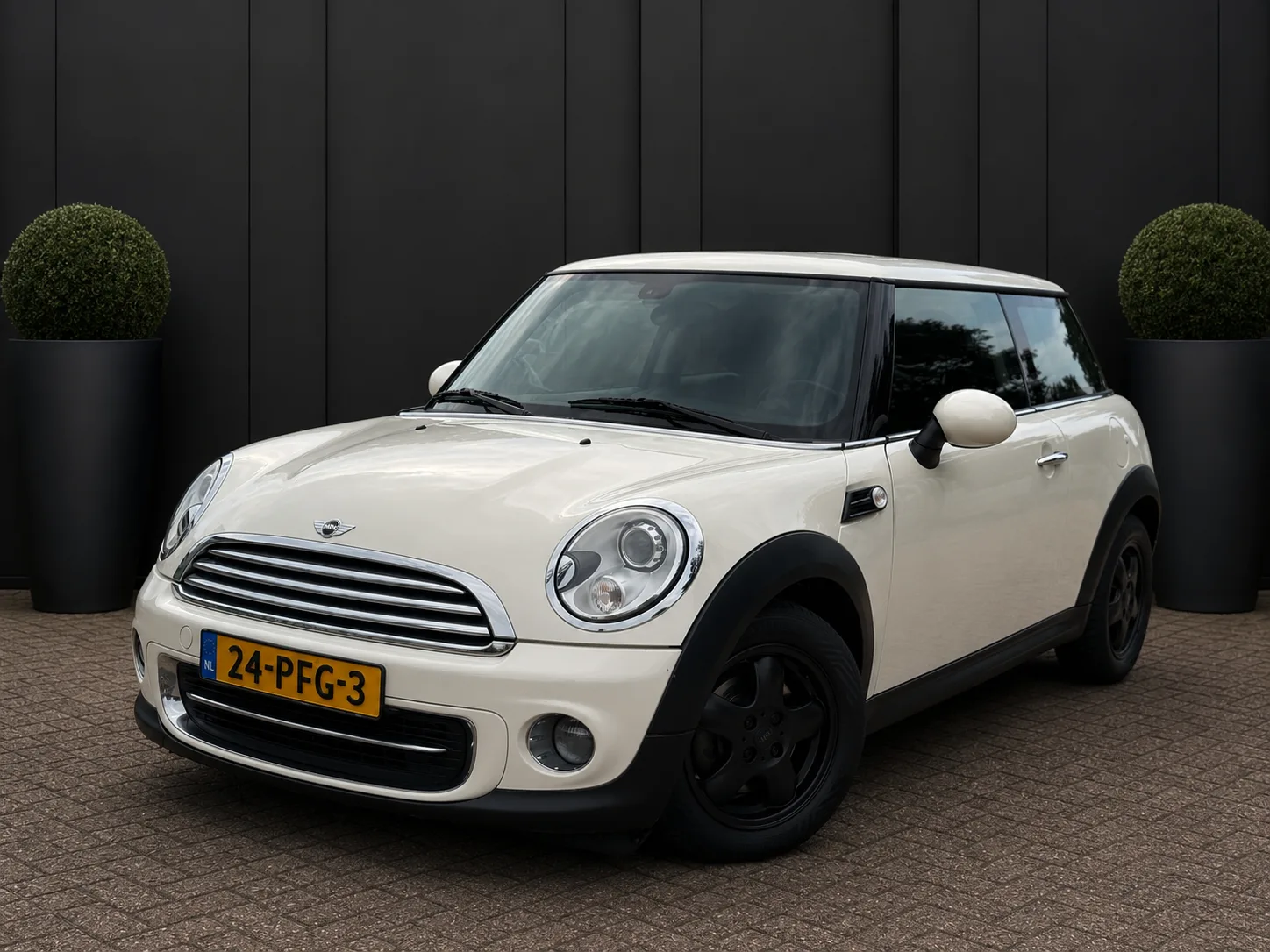 MINI Cooper (2011) — foto 1