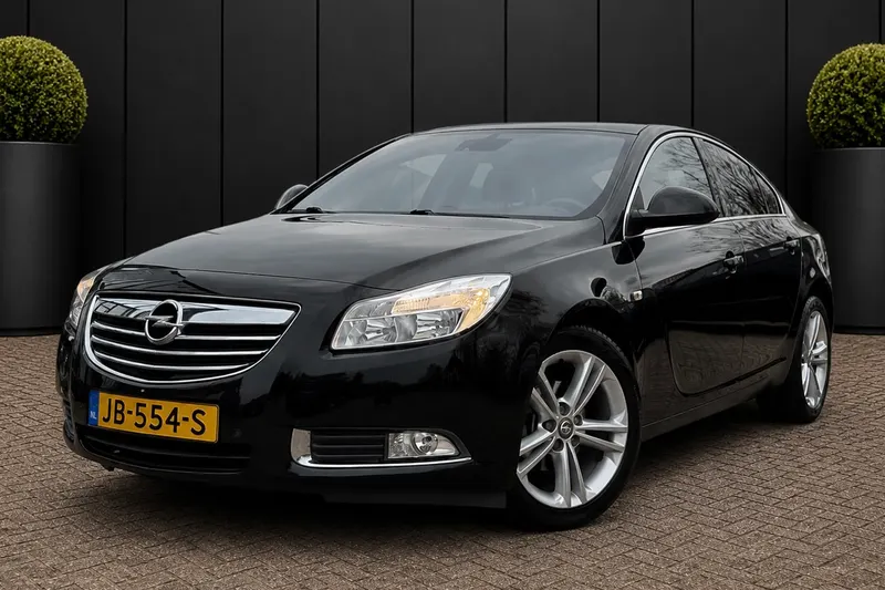 Opel Insignia (2012)