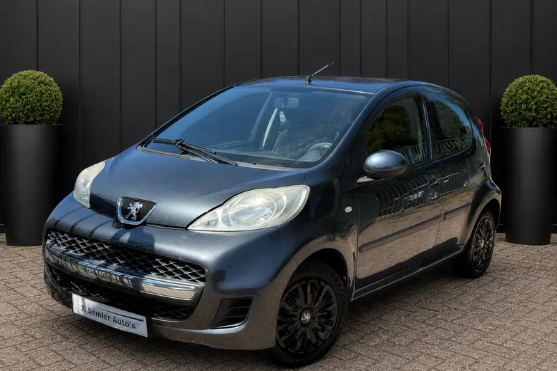 Peugeot 107 (2009)