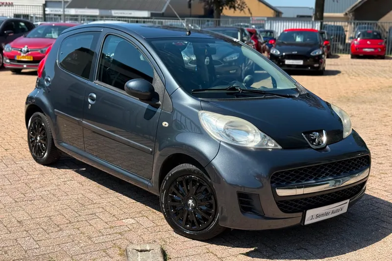 Peugeot 107 (2009)