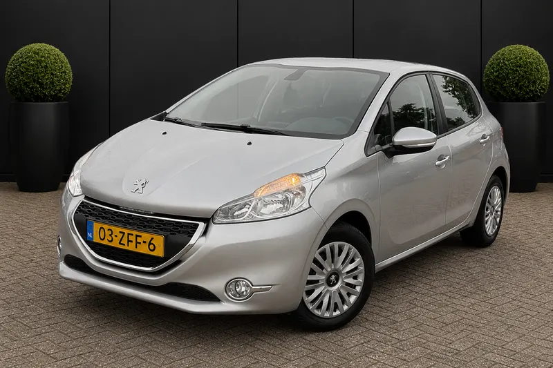Peugeot 208 (2012)