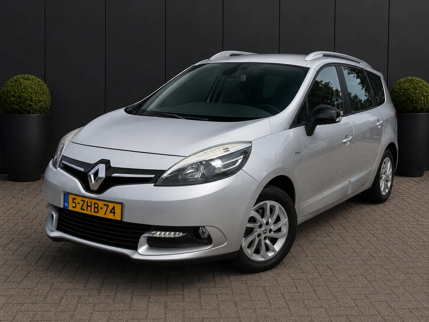 Renault Scénic (2015) — foto 1