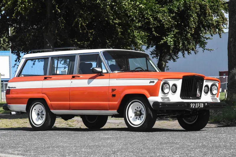 Jeep Wagoneer (1965)