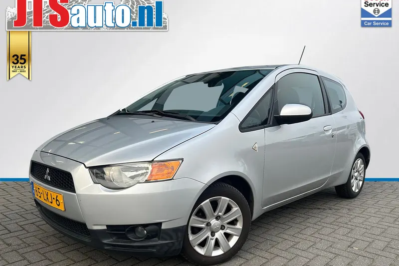 Mitsubishi Colt (2010)