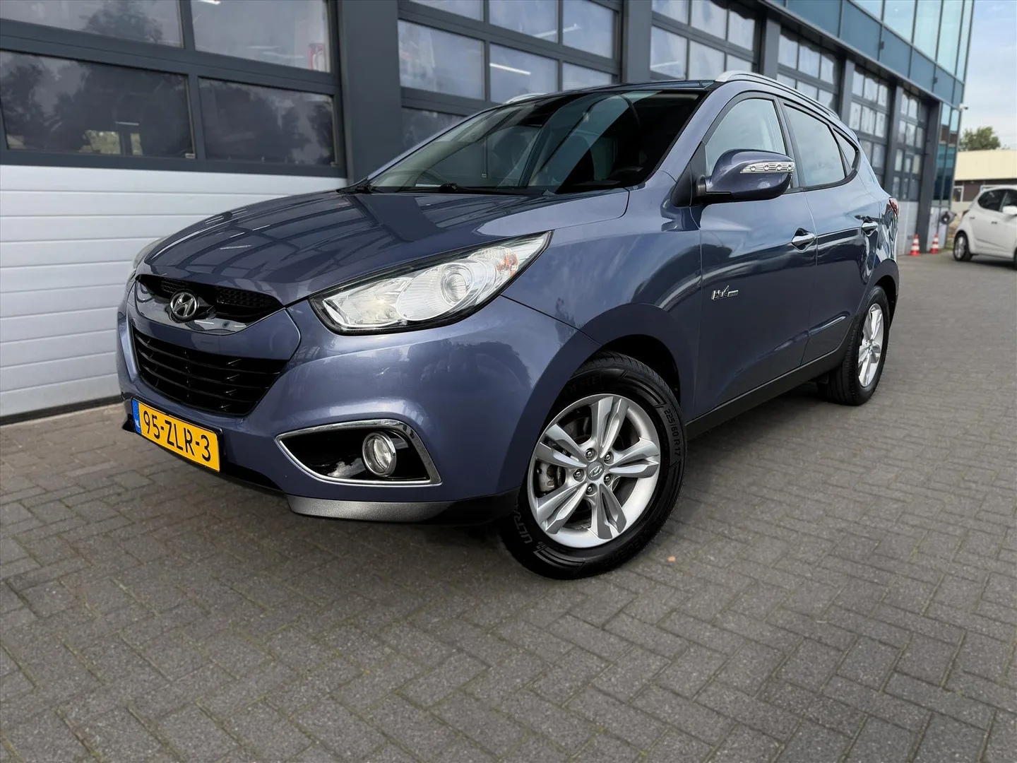 Hyundai ix35 (2012) — foto 1