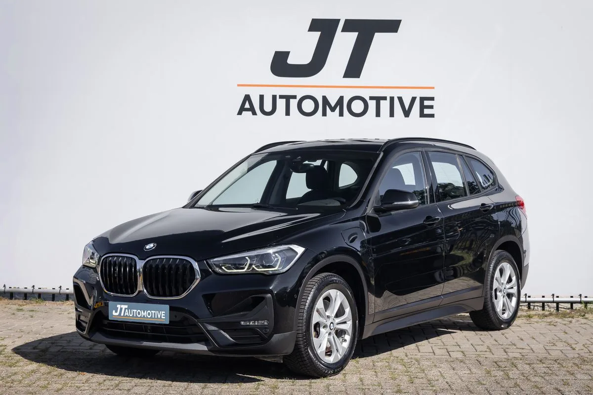 BMW X1 (2021) — foto 1