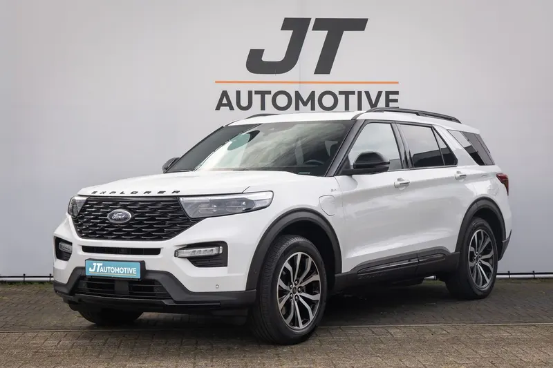 Ford Explorer (2023)