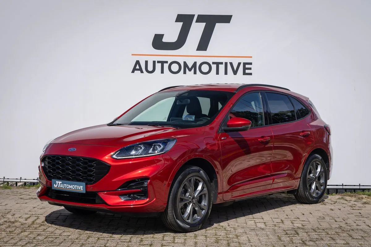 Ford Kuga (2021) — foto 1