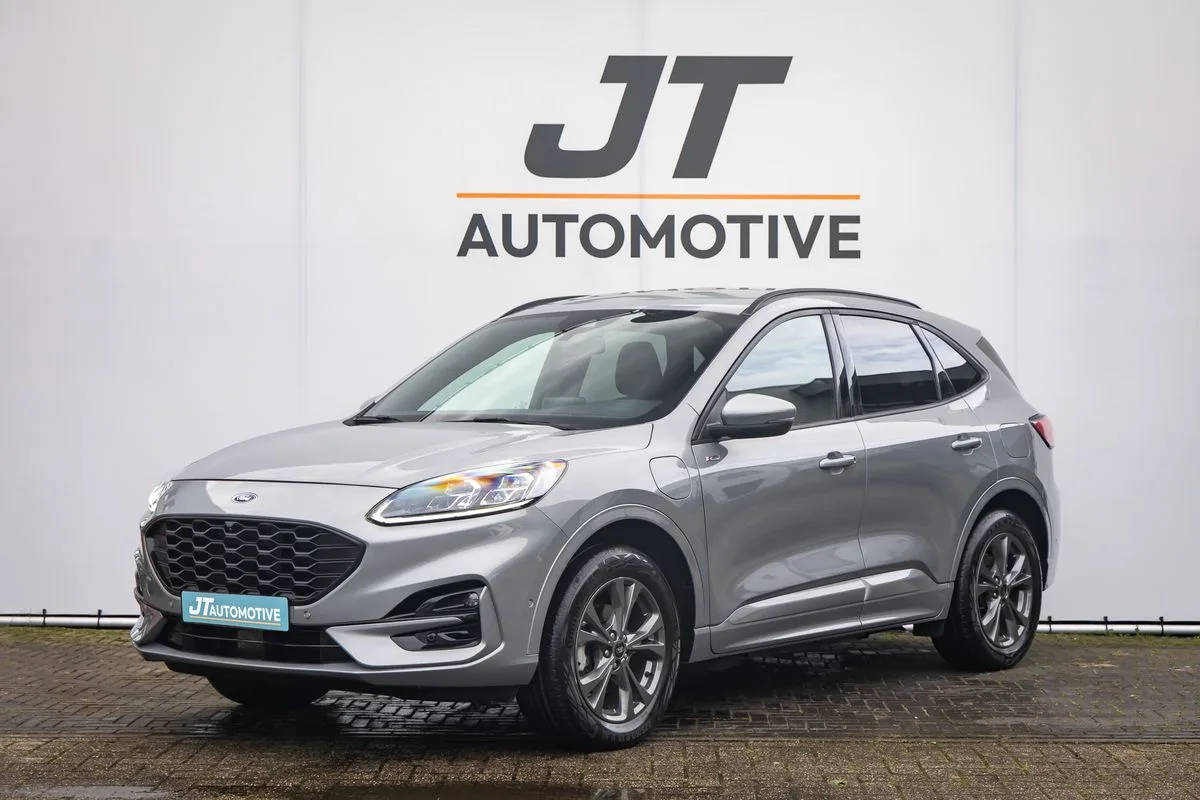Ford Kuga (2022) — foto 1