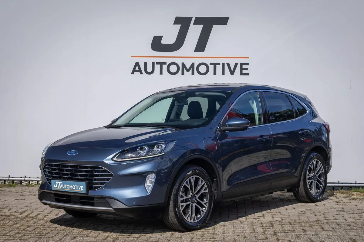 Ford Kuga (2021) — foto 1