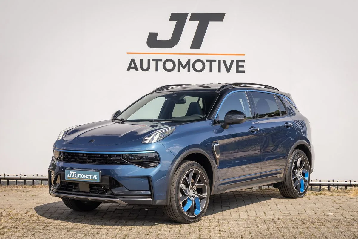 Lynk & Co 01 (2025) — foto 1