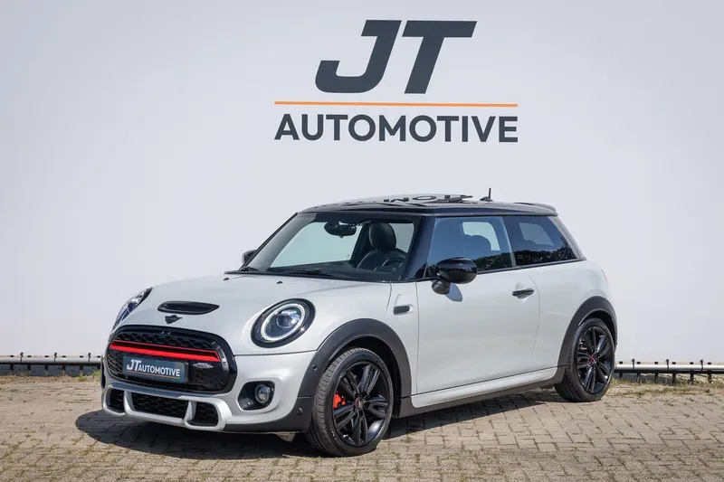 MINI Cooper S (2021)