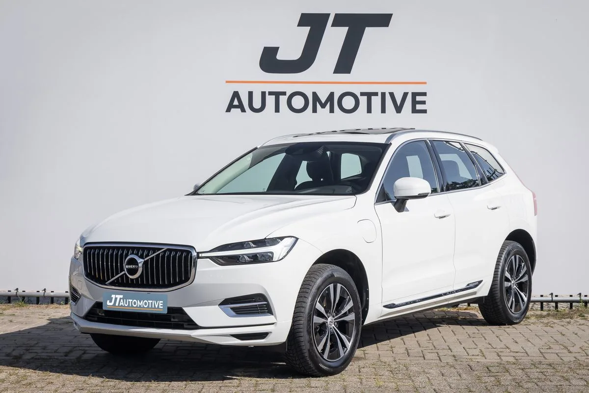 Volvo XC60 (2021) — foto 1