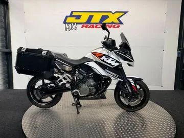 KTM 990 Supermoto T (2012) — foto 1