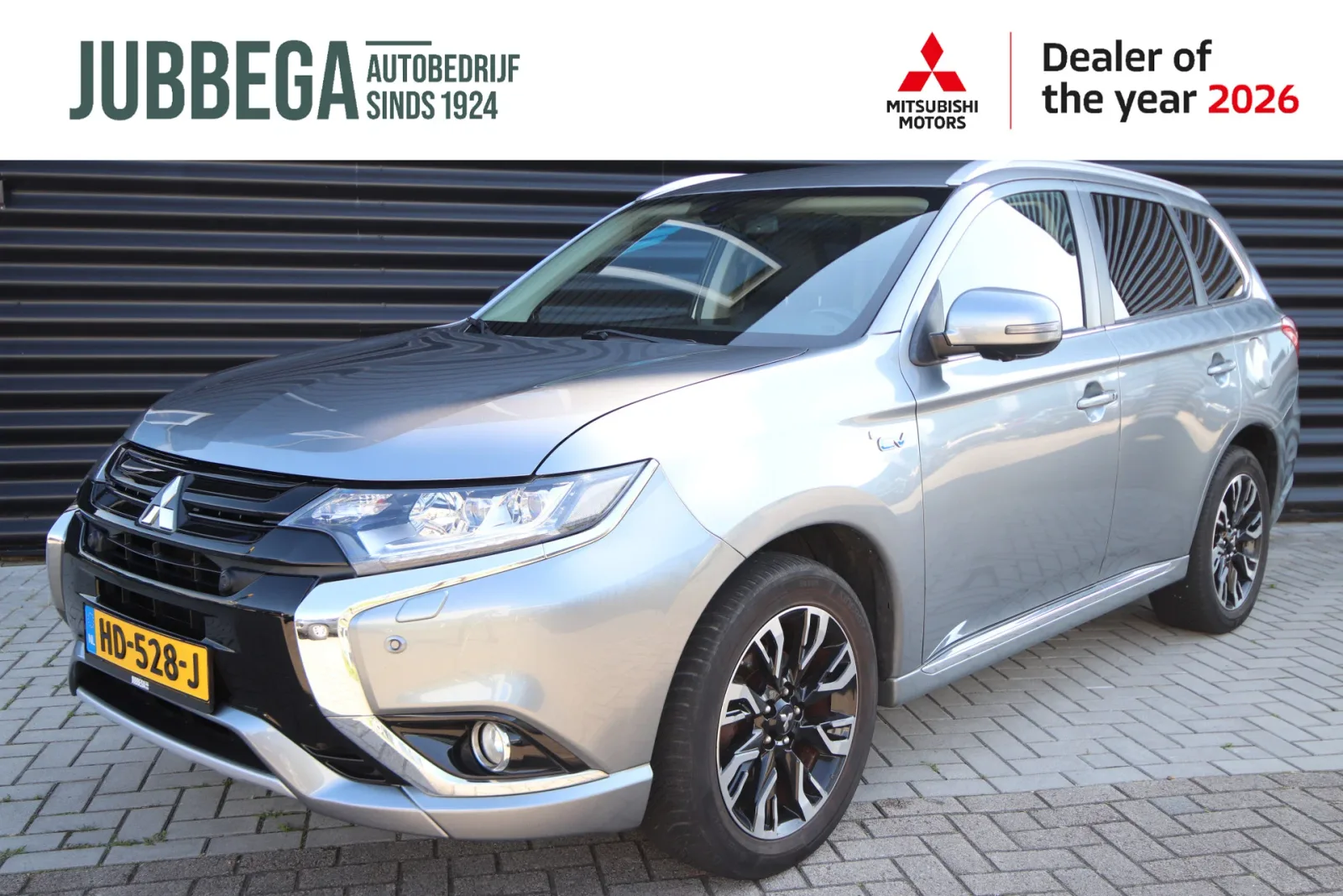 Mitsubishi 2 (2015) — foto 1