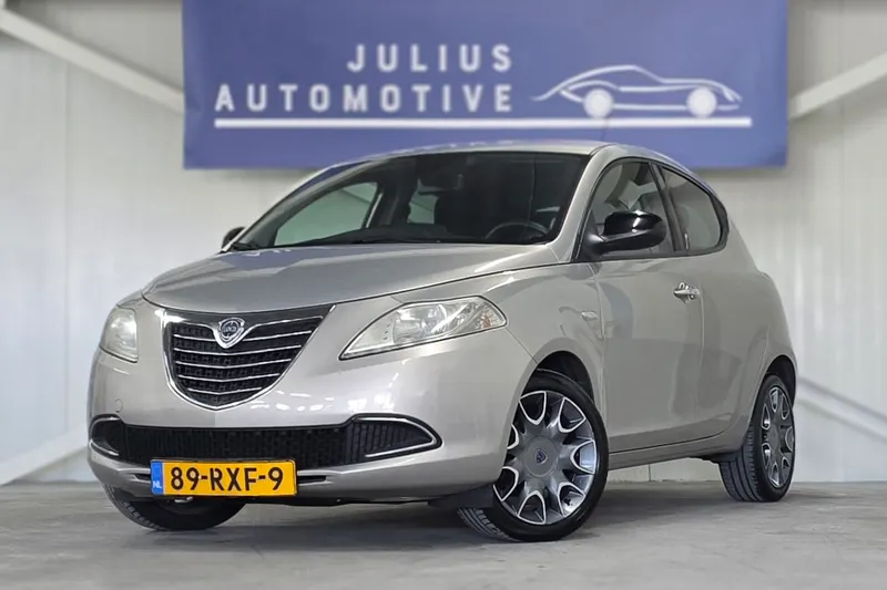 Lancia Ypsilon (2011)