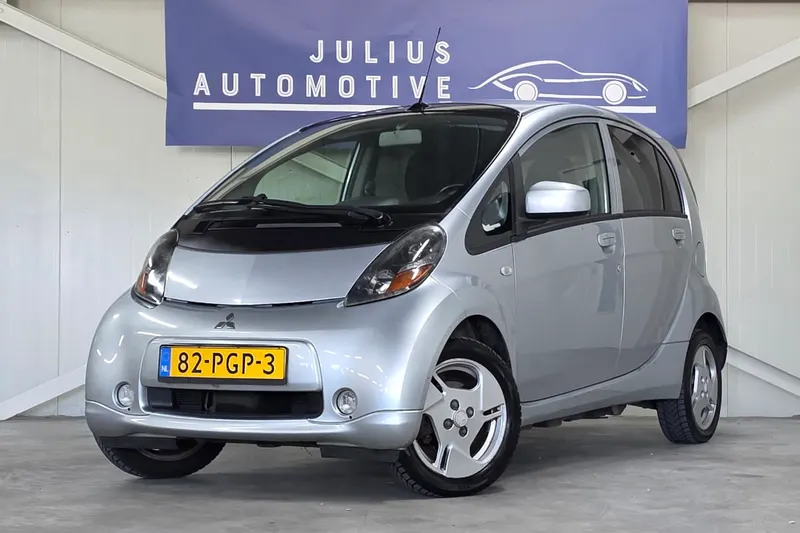 Mitsubishi I-MiEV (2011)