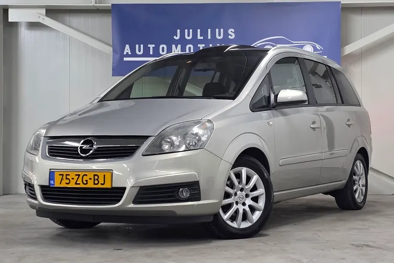 Opel Zafira (2008)