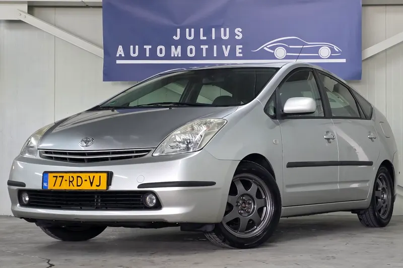 Toyota Prius (2005)