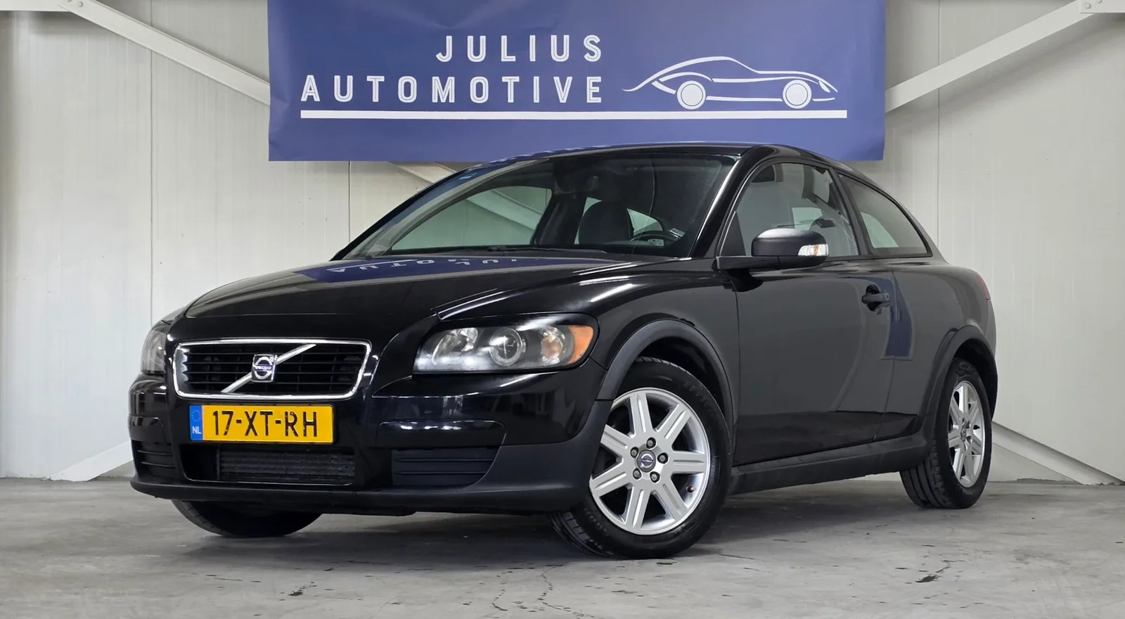 Volvo C30 (2007) — foto 1