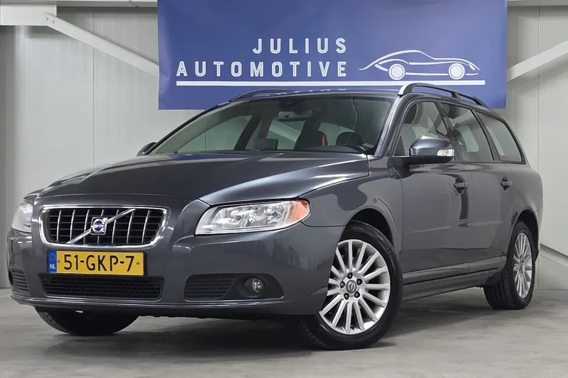Volvo V70 (2008)