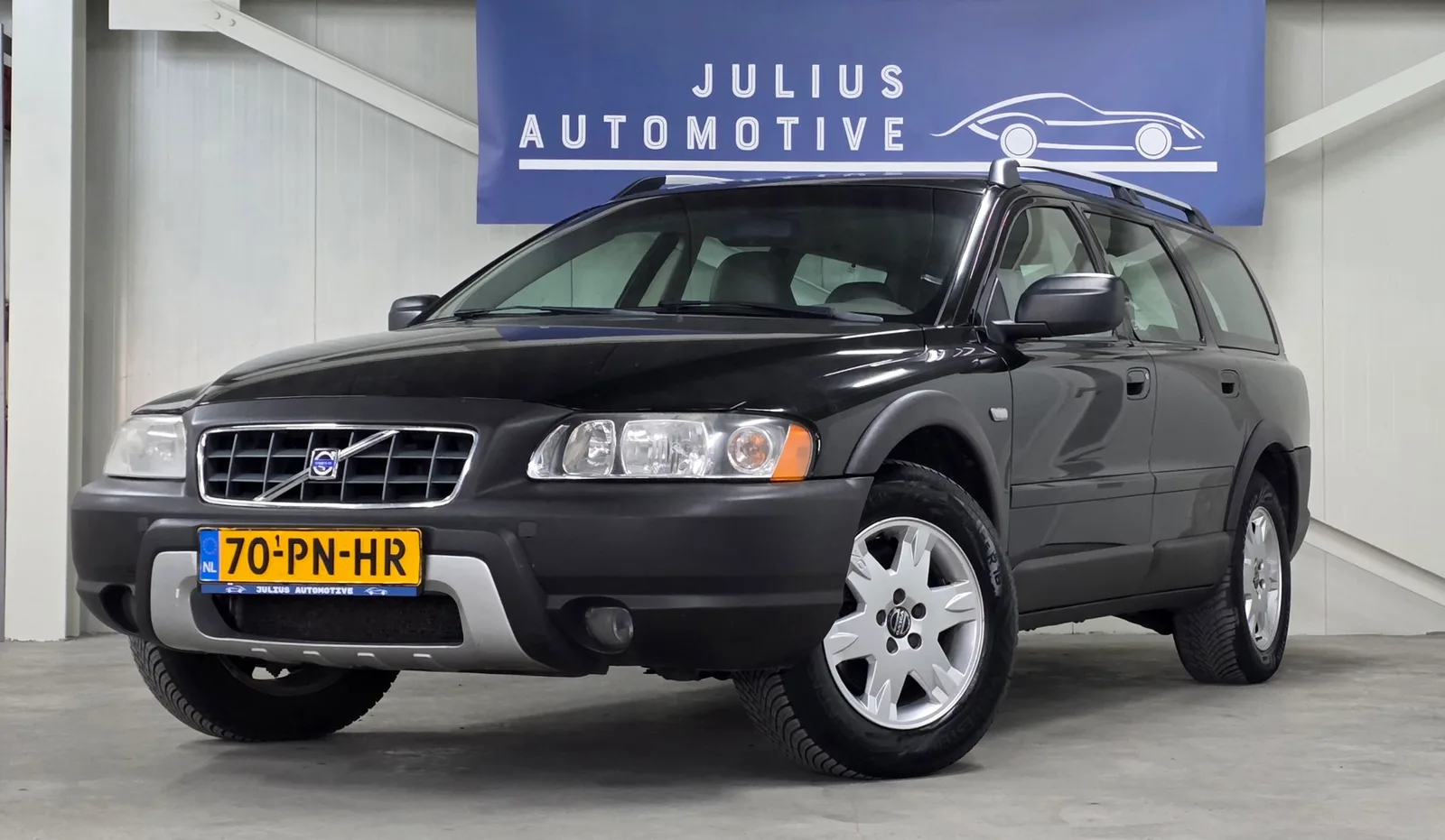 Volvo XC70 (2004) — foto 1