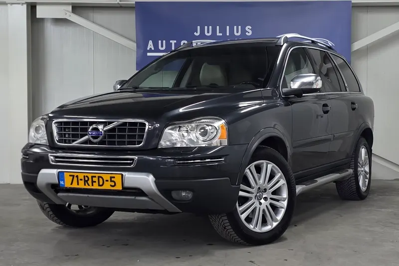 Volvo XC90 (2010)