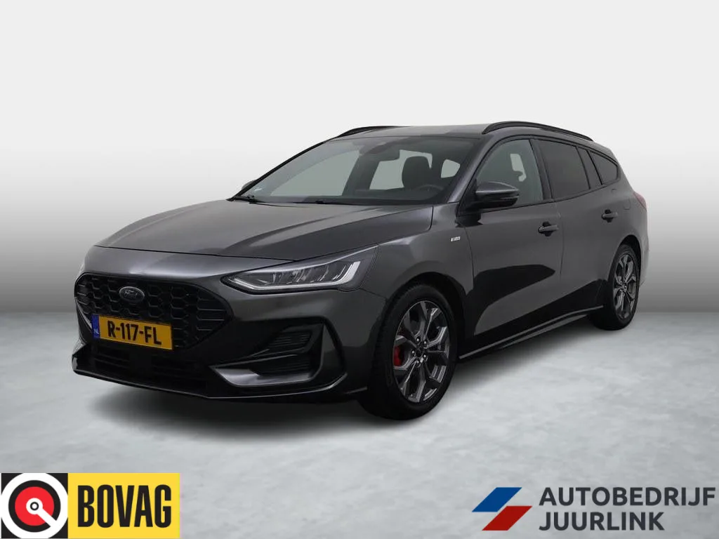 Ford Focus (2022) — foto 1