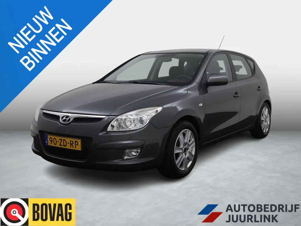 Hyundai i30 (2008) — foto 1