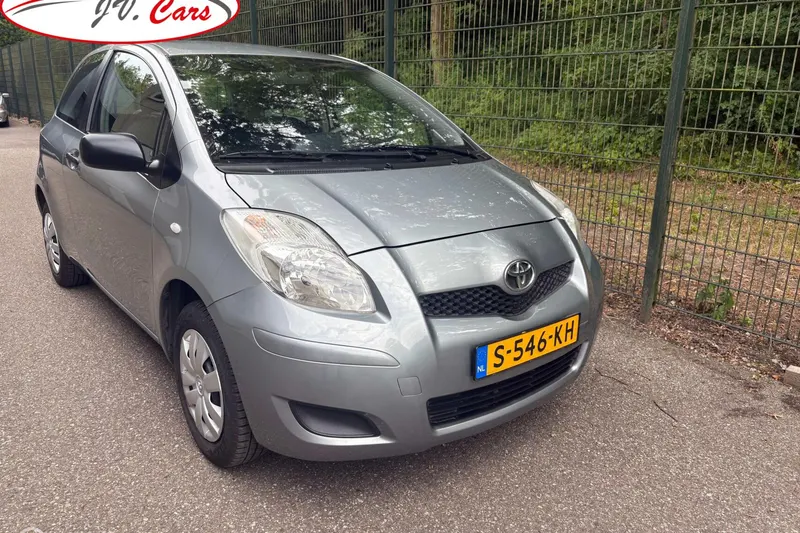 Toyota Yaris (2009)