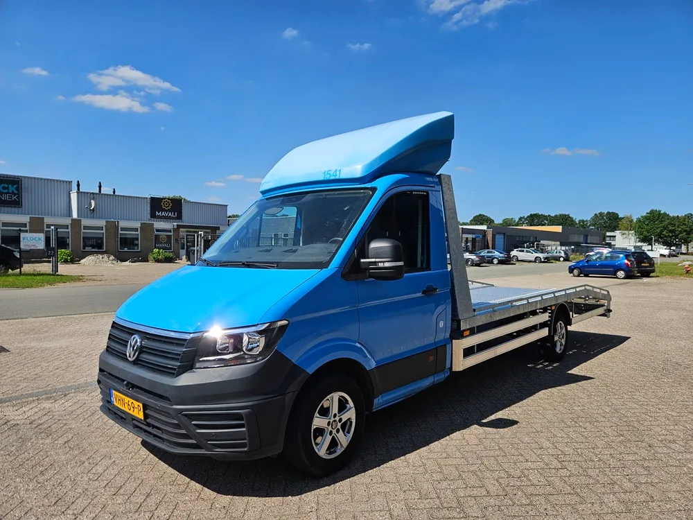 Volkswagen Crafter (2020) — foto 1