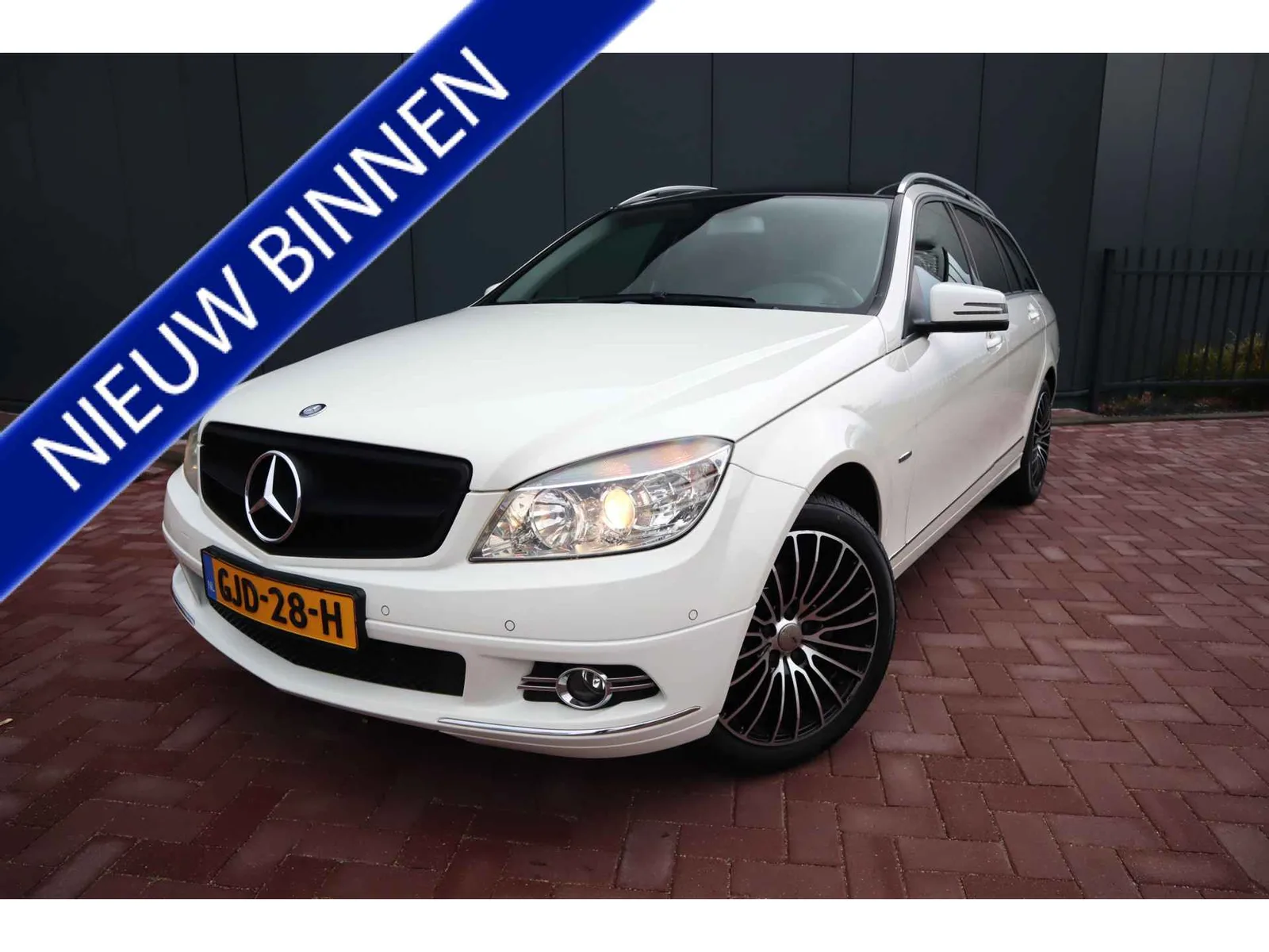 Mercedes-Benz C-Klasse (2010) — foto 1