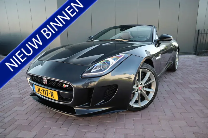 Jaguar F-Type (2013)