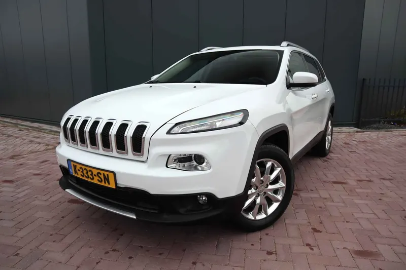 Jeep Cherokee (2015)