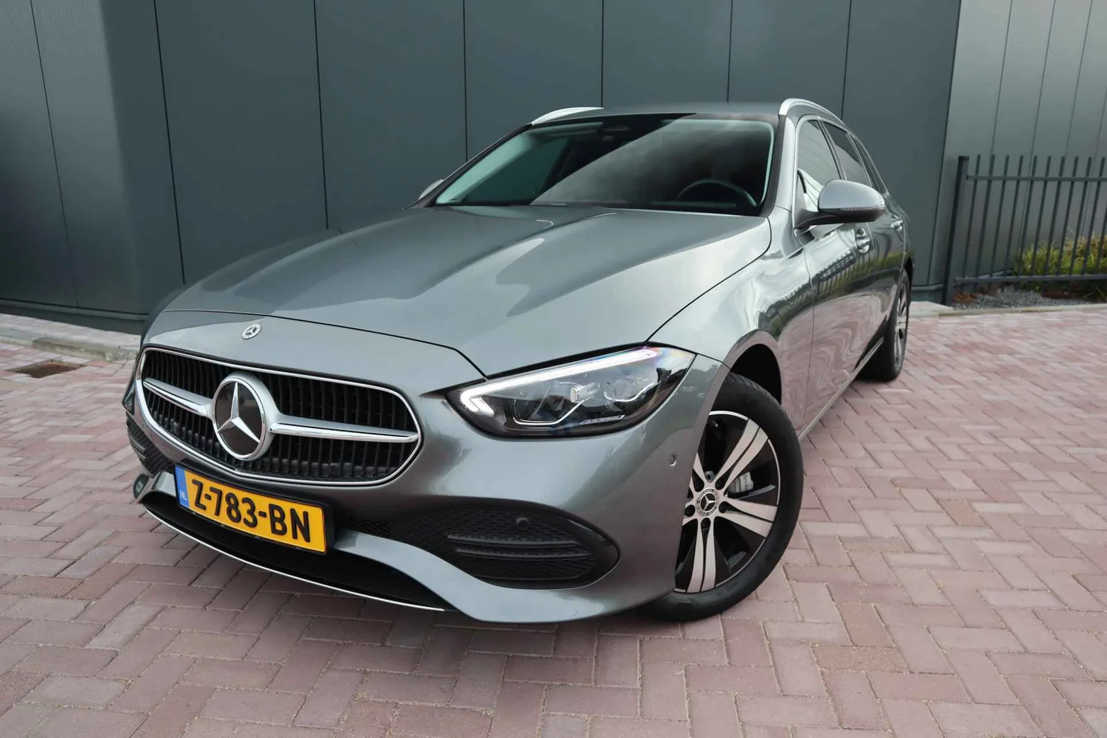 Mercedes-Benz C-Klasse (2024) — foto 1