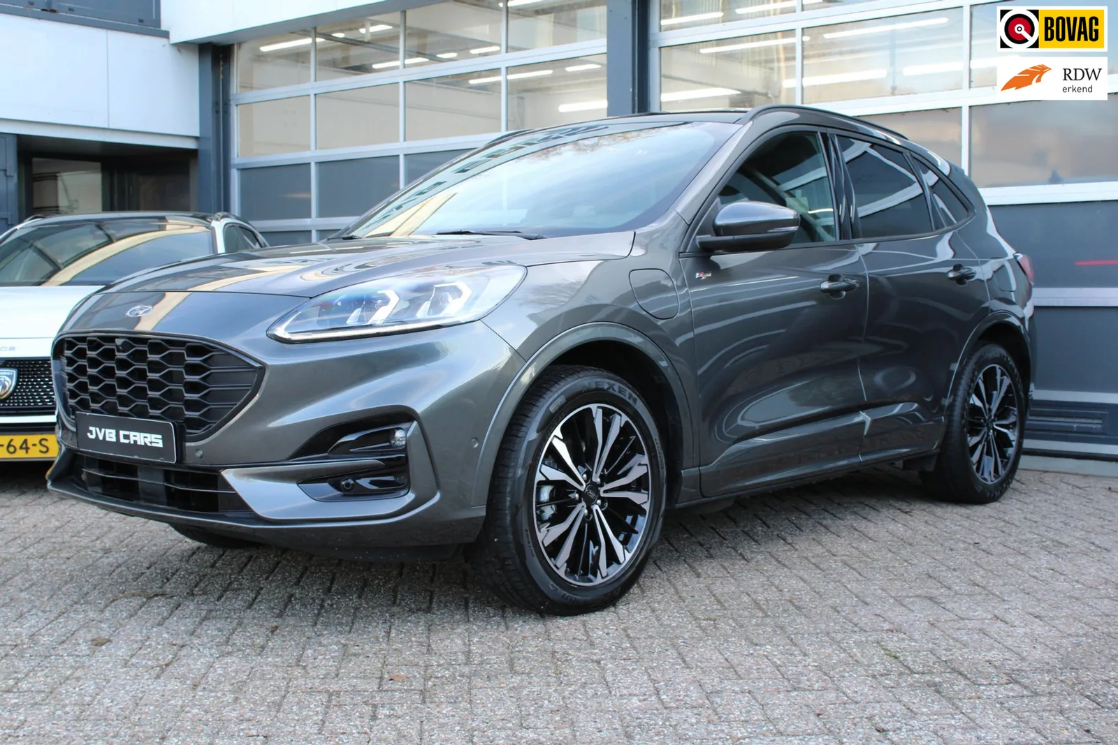 Ford Kuga (2023) — foto 1