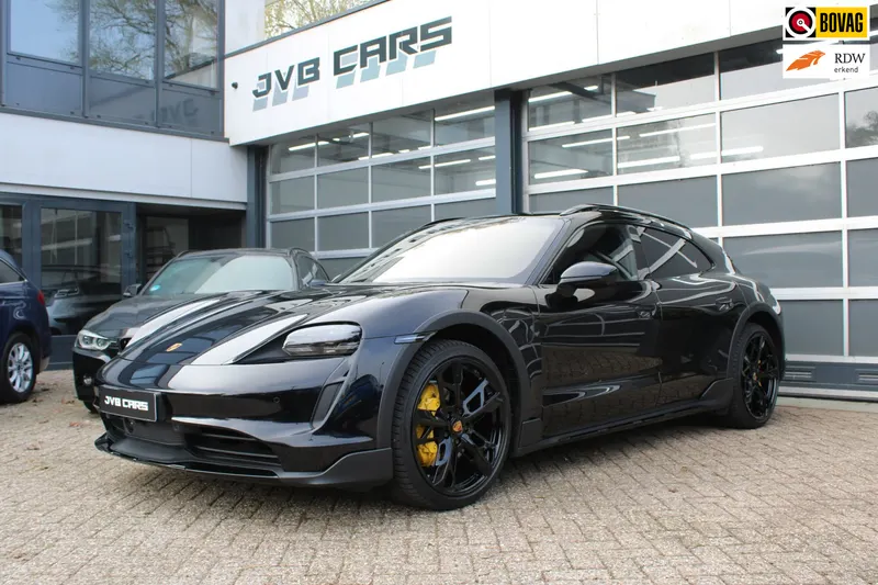 Porsche Taycan (2023)