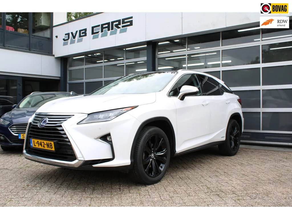 Lexus RX (2017) — foto 1