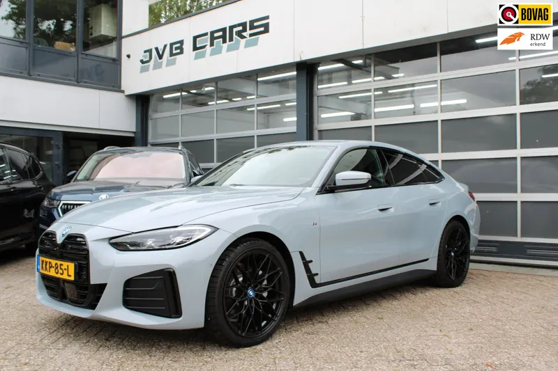 BMW i4 (2022)