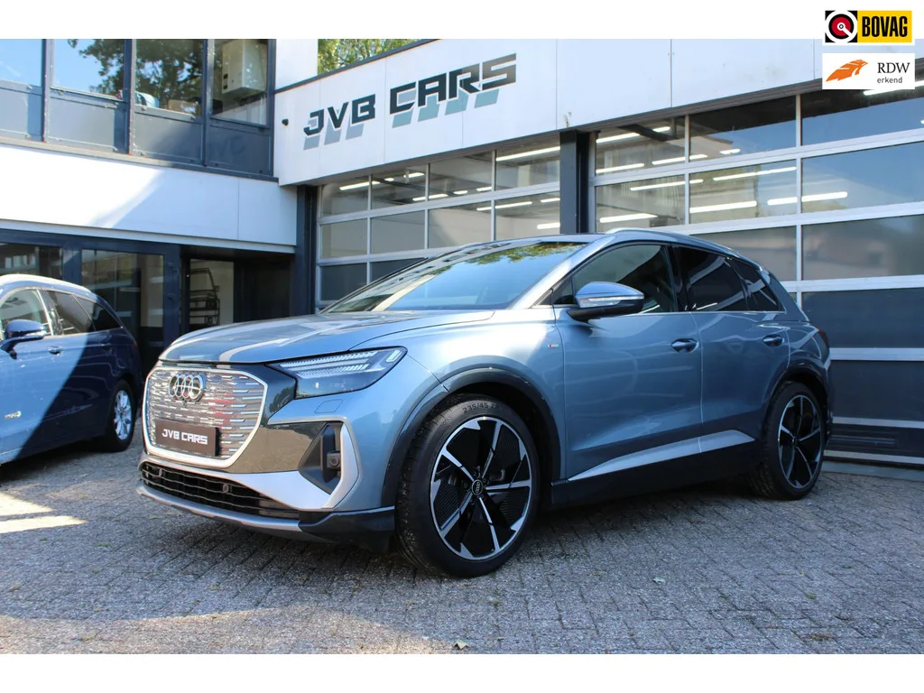 Audi Q4 e-tron (2022) — foto 1