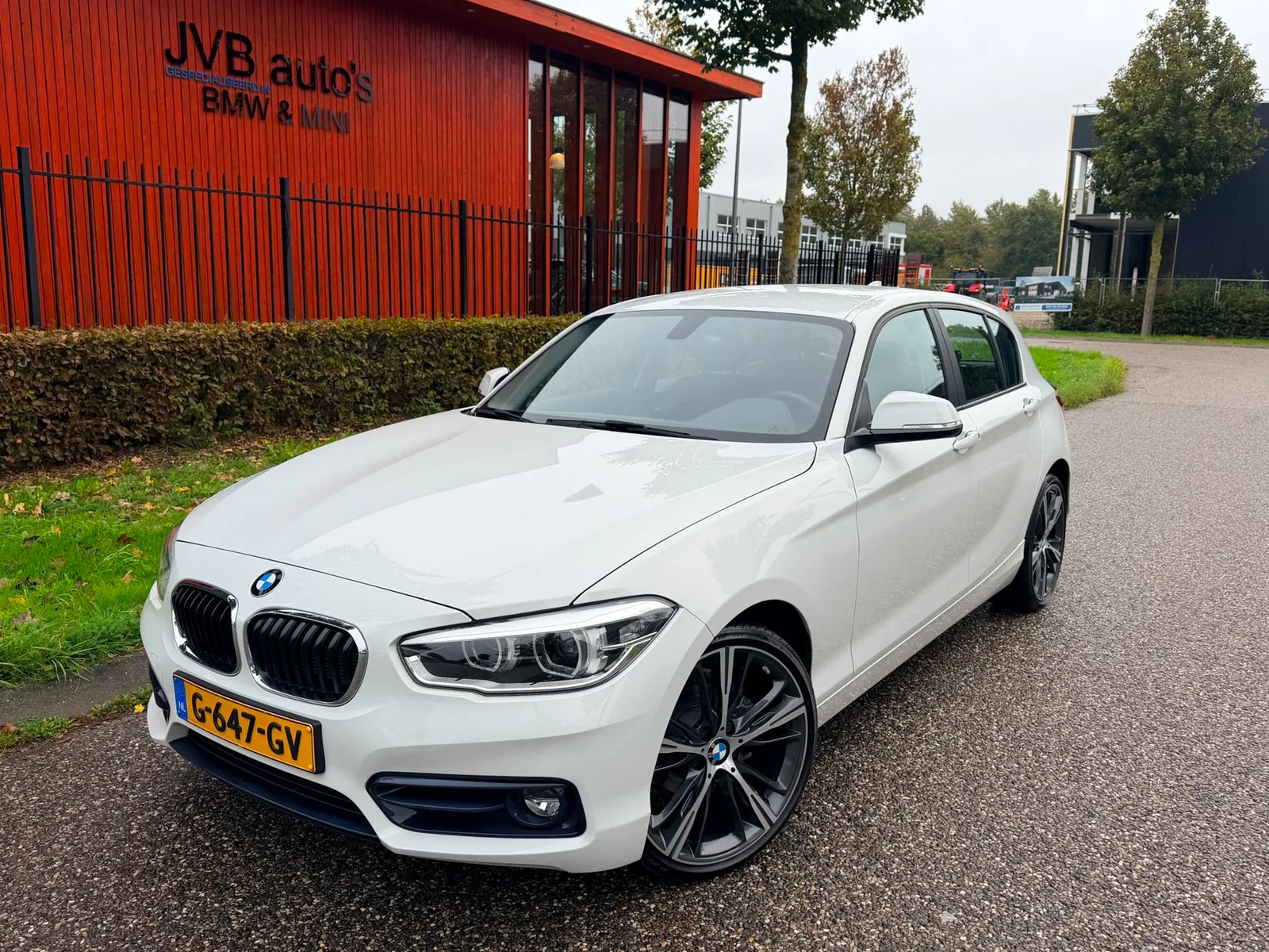 BMW 1-Serie (2019) — foto 1
