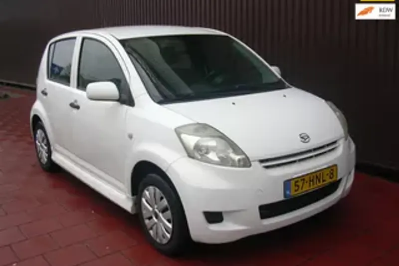 Daihatsu Sirion (2009)